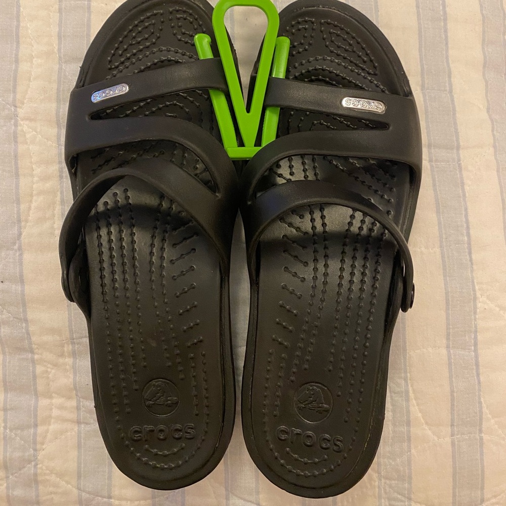 CROCS Strappy Wedge Sandal - Size 7
